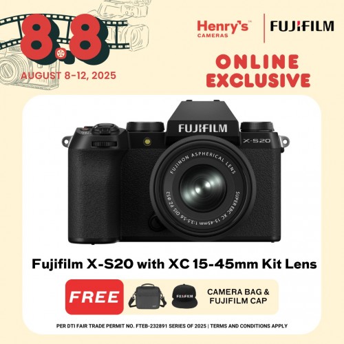 Fujifilm X-S20 with XC 15-45mm Kit Lens Mirrorless Camera 