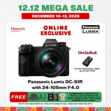 Panasonic Lumix DC-S1R with 24-105mm F4.0 Panasonic Lumix DC-S1R with 24-105mm F4.0