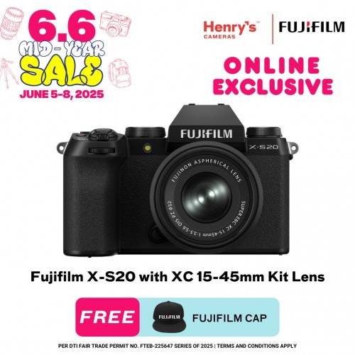 Fujifilm X-S20 with XC 15-45mm Kit Lens Mirrorless Camera 