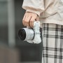 SmallRig L-Shaped Mount Plate with Handle for Canon EOS R50 V (White) 5430							